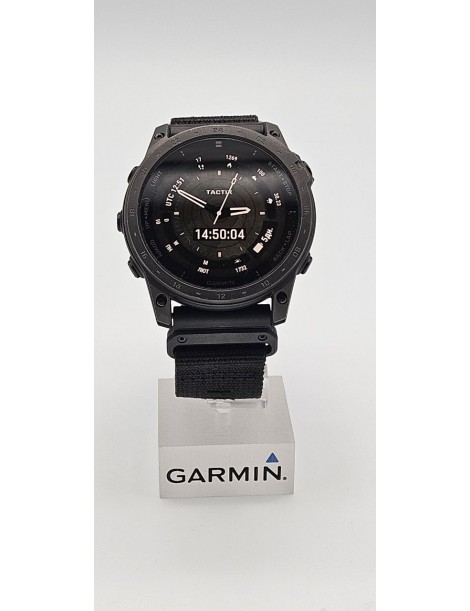 Garmin tactix 7 AMOLED Edition - Premium Tactical GPS Watch with Adaptive Color Display